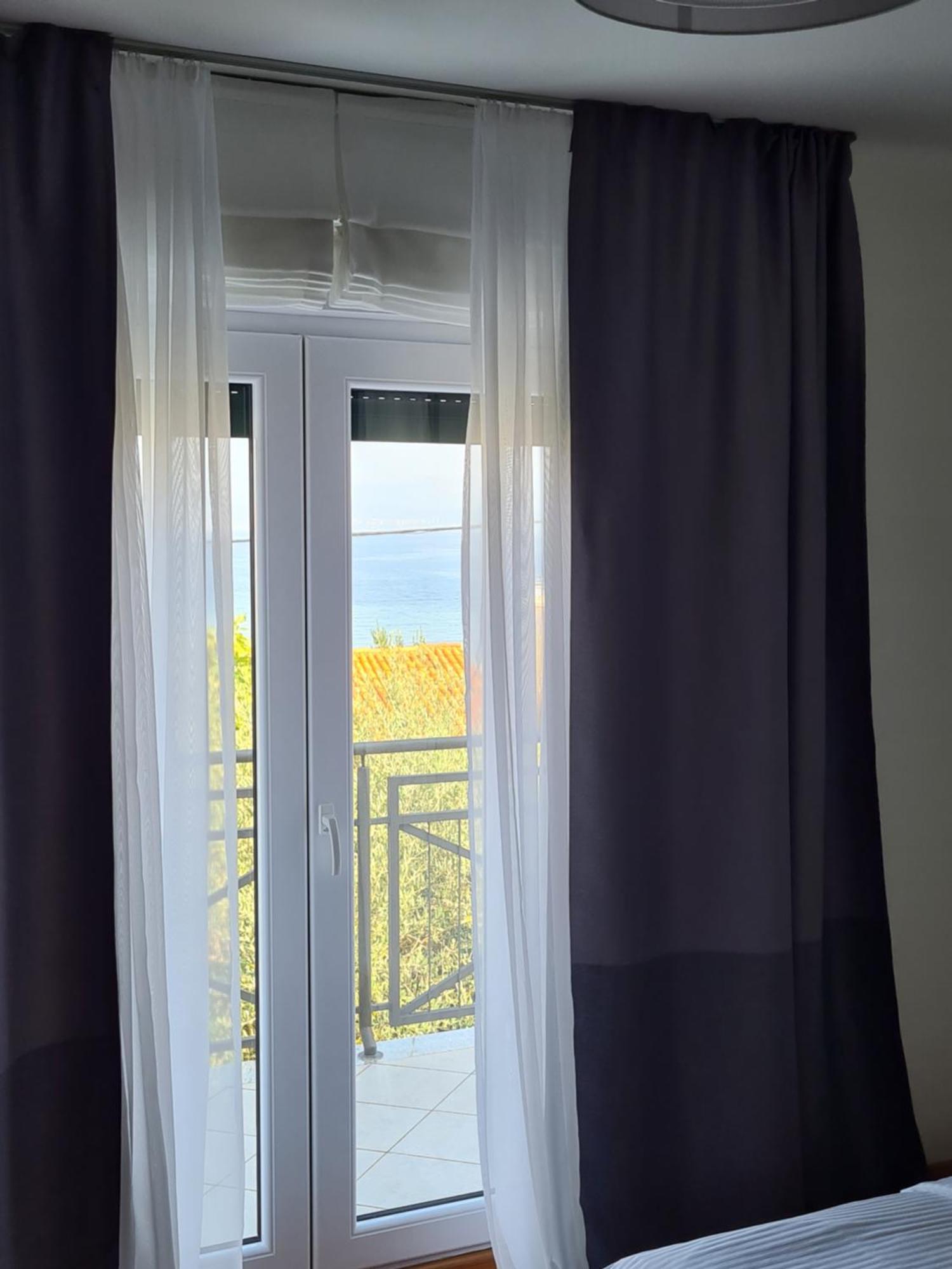 Apartments Biba Malinska Eksteriør bilde